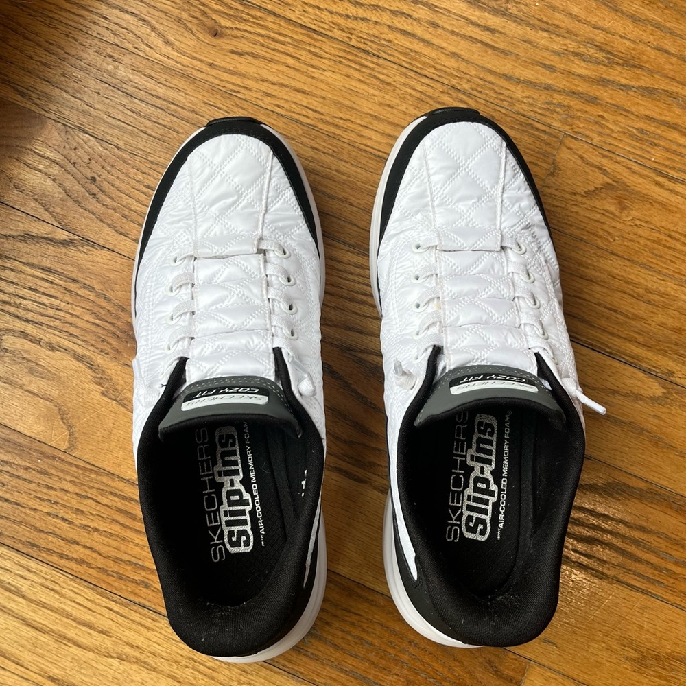 Skechers Women’s White and Black Slip-Ins Sneakers